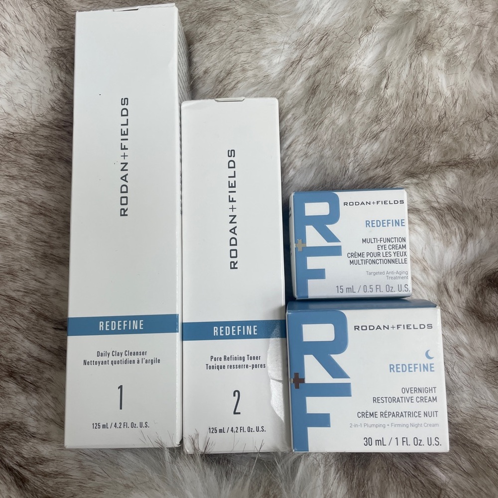 Rodan + Fields Redefine Skincare Collection in White and Blue